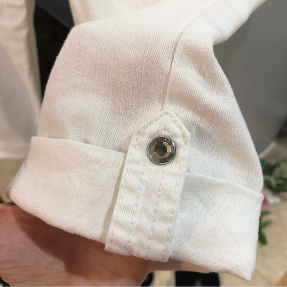 Style & Co Petite Tummy Control Rhinestone Studded Denim Cropped Capri Jeans - Picture 5 of 9